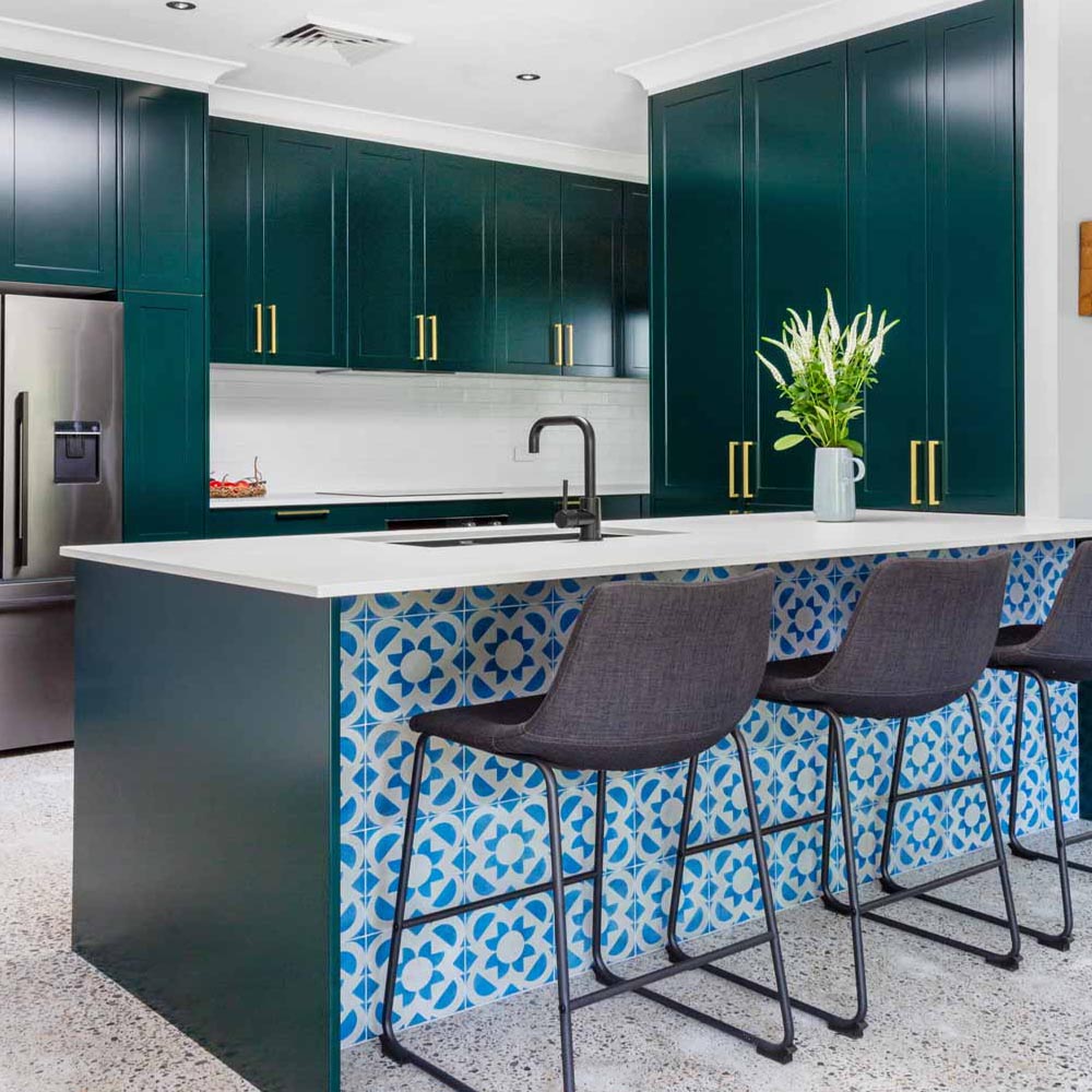 U shape green lacquer kitchen cabinet